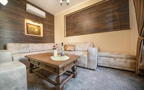 Хотел Антик